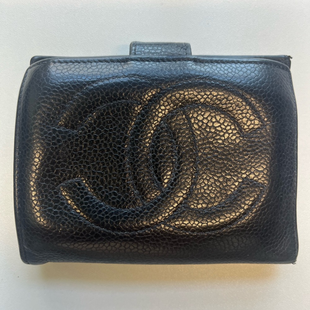 Chanel Black Caviar Leather Wallet (COA included)